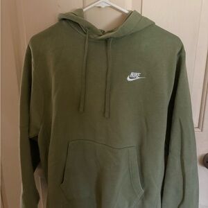 Nike Green Sweatshirt Classic Pullover Design